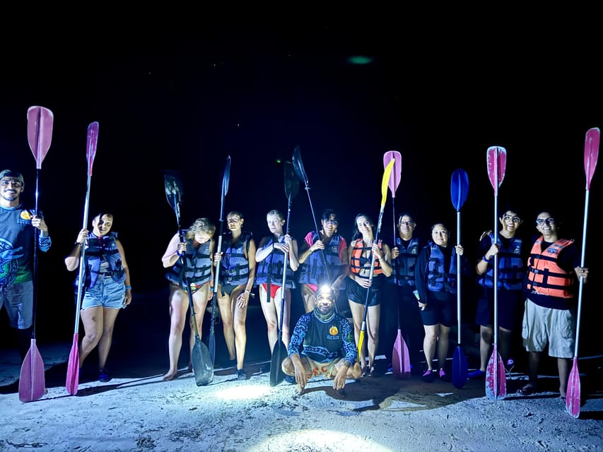 Holbox: Bioluminescence by Kayak and Stargazing. - The paddle-to-glow moment: what your eyes will do