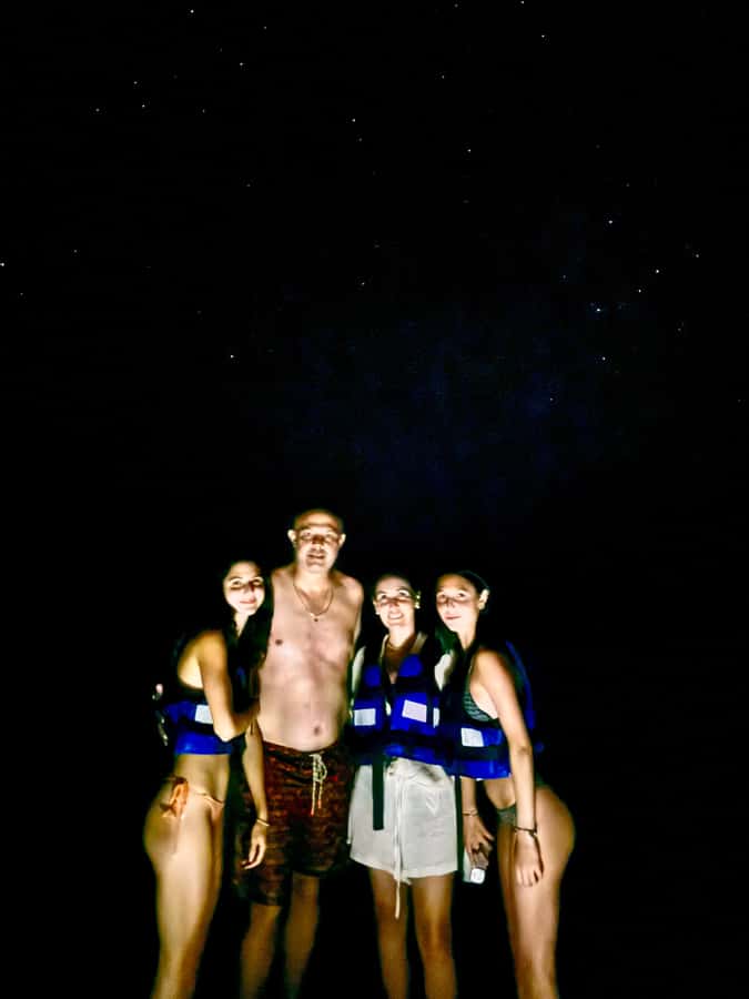 Holbox: Bioluminescence by Kayak and Stargazing. - Swimming the glow: three possible colors and why it’s never the same