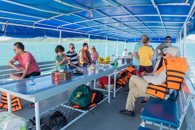 Hong by Starlight: Sea Cave Kayaking and Loy Krathong Floating - Hongs of Phang Nga: the heart of the sea-lagoon experience