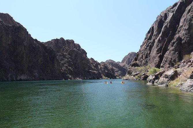 Hoover Dam & Black Canyon Full-Day Guided Kayak Tour - Sauna Cave and Arizona hot springs: hike or hang back