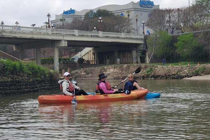 Houston Buffalo Bayou Kayak and Paddleboard Rentals - Where It Starts: 1019 Commerce St Launch Setup