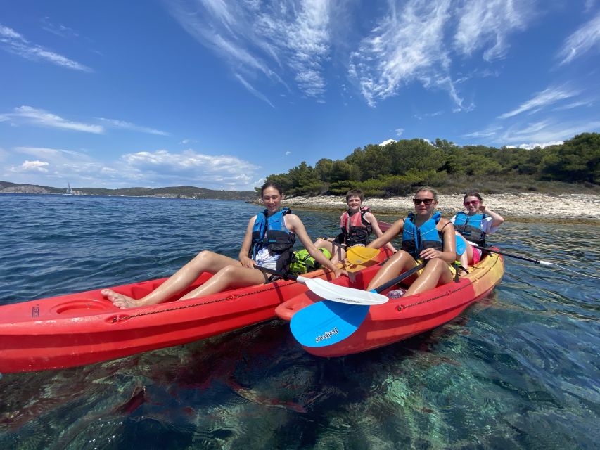 Hvar: Pakleni Islands Self-Guided Kayaking Tour - Why Kayaking the Pakleni Islands Feels Like a Cheat Code for Crowds