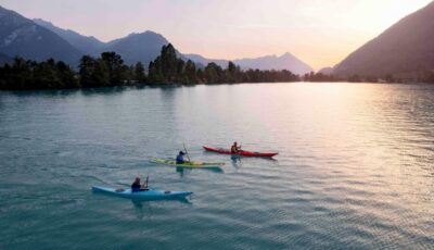 Interlaken: Kayak Tour of the Turquoise Lake Brienz - Where you meet, and how to get yourself there without stress