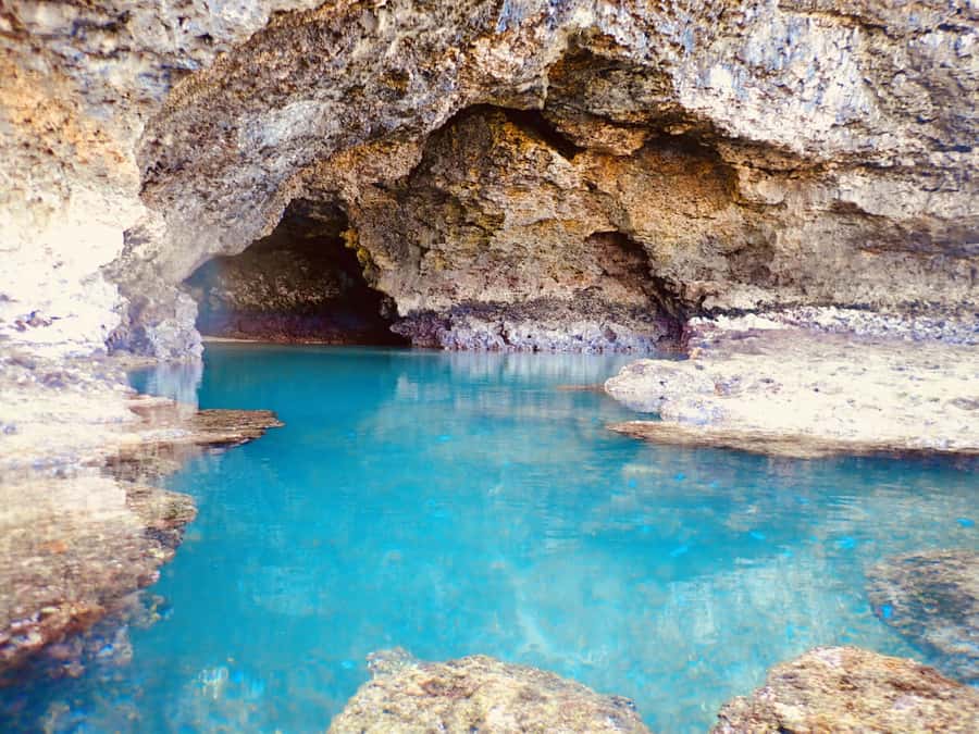 Ishigaki: Canoe or SUP at Kabira Bay&Snorkeling at Blue Cave - The Mid-Point Break and the Shower Situation