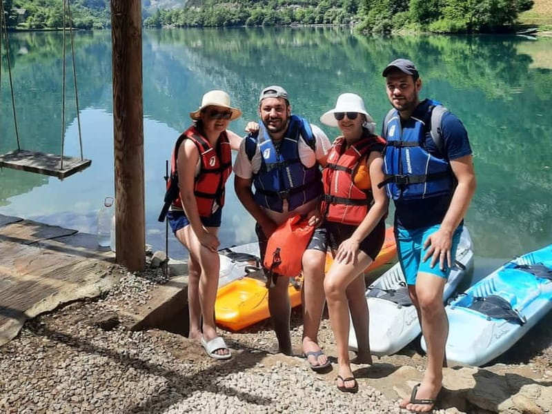 Jablanica: Neretva Kayaking Tour near Mostar - Swims, rock jumps, and picnic time at the end