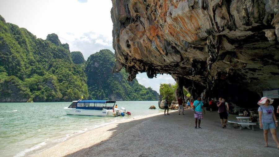 James Bond Island: Sightseeing Tour by Longtail Boat & Kayak - Koh Panyee floating village lunch: tasty pause with souvenir pressure