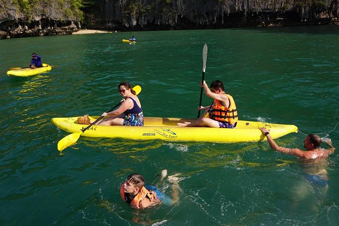 John Gray's Hong by Starlight with Sea Cave Kayaking + Loy Krathong From Phuket - Nightfall: Loy Krathong, Illuminated Lanterns, and the Light Show on the Water