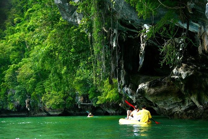 John Gray's Sea Canoe Hong by Starlight Tour - Cave and secret-lagoon time: what it feels like on the water