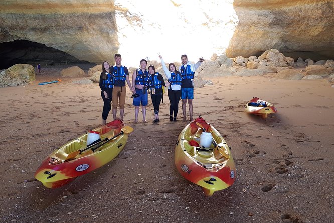 Kayak Algarve tour BENAGIL by Diamond tours - What the 2-Hour Itinerary Feels Like on the Water