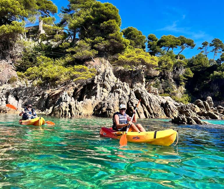 Kayak and Snorkel in Playa de Aro, Costa Brava - Kayak Basics First: How the Guide Helps You Control the Boat