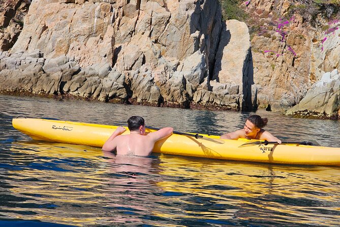 Kayak excursion in Blanes - 90 minutes on the water: value for your time budget