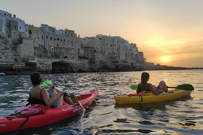 Kayak excursion in Polignano a Mare - Polignano by kayak: caves, coves, and a real swim stop