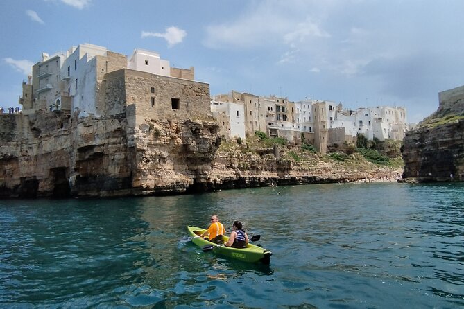 Kayak excursion in Polignano a Mare - Paddling with the instructors: safety, pacing, and free photos