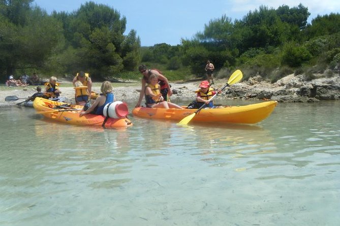 Kayak Rental Menorca - Morning vs. Afternoon Rentals: Picking the Right Time to Go