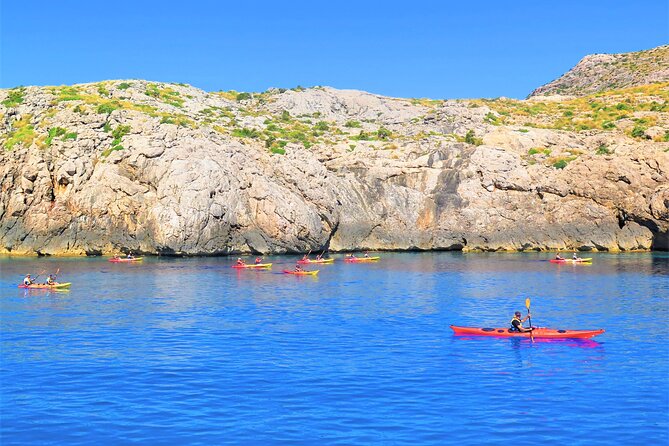 Kayak Secret Beach - Back in deeper water: Cavall Bernat from the sea
