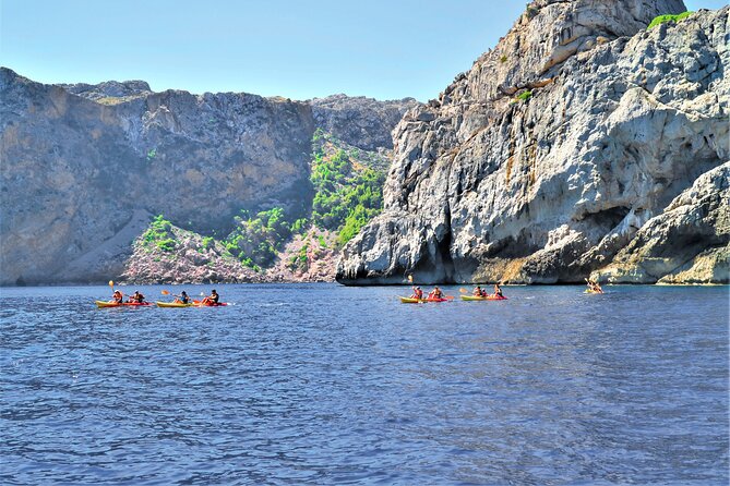 Kayak Secret Beach - Price and value: what $84.10 actually buys you