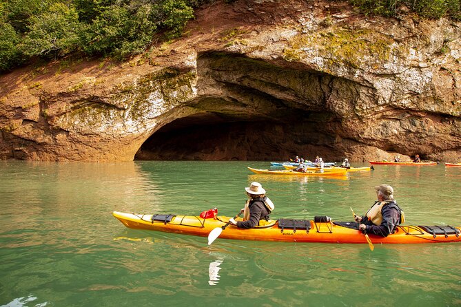 Kayak the Bay of Fundy Sea Caves - The 2-Hour Paddle Plan: How the Time Adds Up