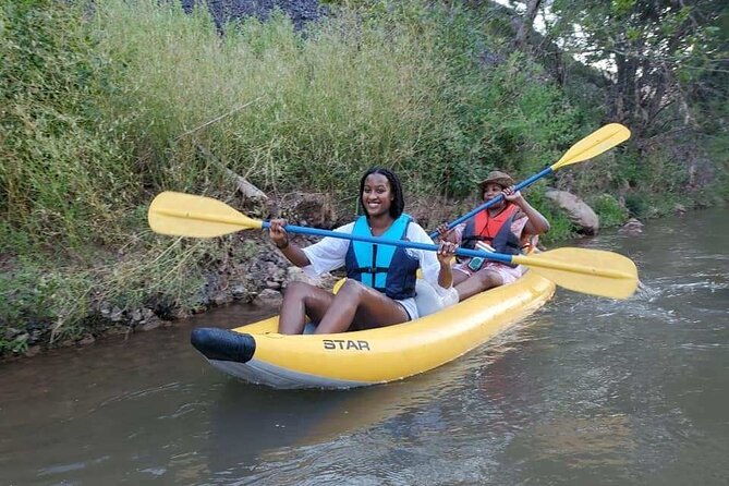 Kayak Tour on the Verde River - On the Verde: 3.1 miles of scenery plus gentle mini rapids