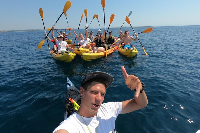 Kayak tour with cave experience - Group size and timing: why “small” (up to 20) helps in the cave