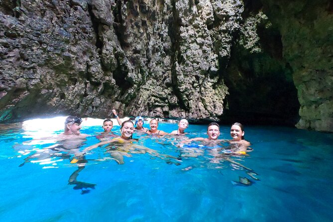 Kayak tour with cave experience - Kayaking Cape Kamenjak: where the route matters more than the distance