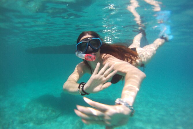 Kayak trip with snorkelling in the Marine Reserve of Menorca - Kayak-and-snorkel on Menorca’s north coast: why it feels different