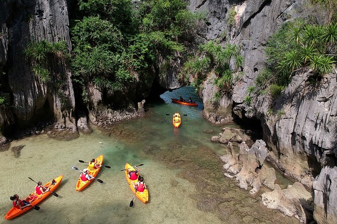 Kayaking at Lan Ha Bay - Vietnamese lunch on the islands: refuel without killing the pace