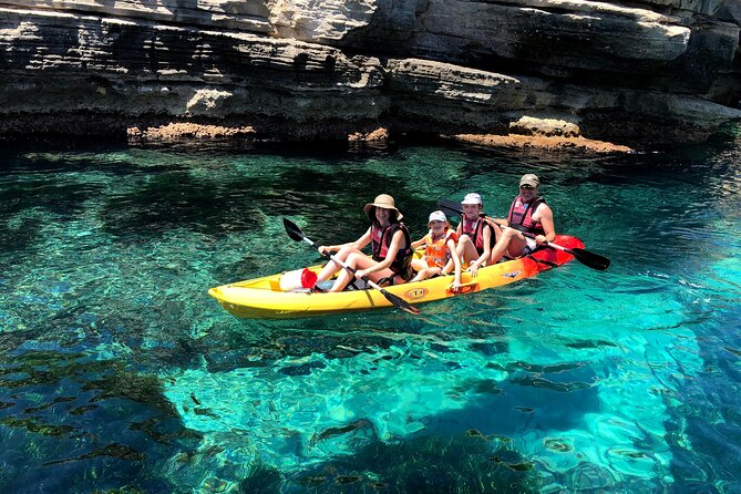 Kayaking tour through volcanoes of Cabo de Gata Natural Park - Safety and Pace: Life Jackets, Staying in Control, and Not Overreaching