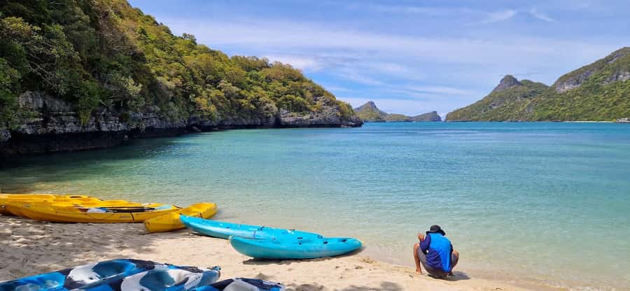 Koh Pha Ngan: Day Tour Ang Thong with Kayak, Snorkel & Lunch - Snorkeling in the marine park: what the stop feels like