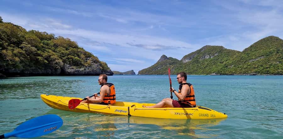 Koh Samui: Day Tour to Ang Thong with Kayak, Snorkel & Lunch - The viewpoint hike that earns the sweat: 42 islands at Ko Wua Ta Lap