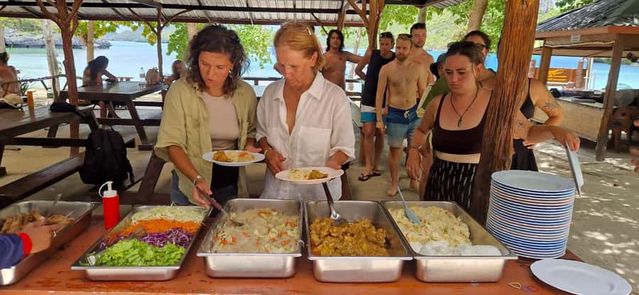 Koh Samui: Day Tour to Ang Thong with Kayak, Snorkel & Lunch - Pickup timing and the speedboat reality check