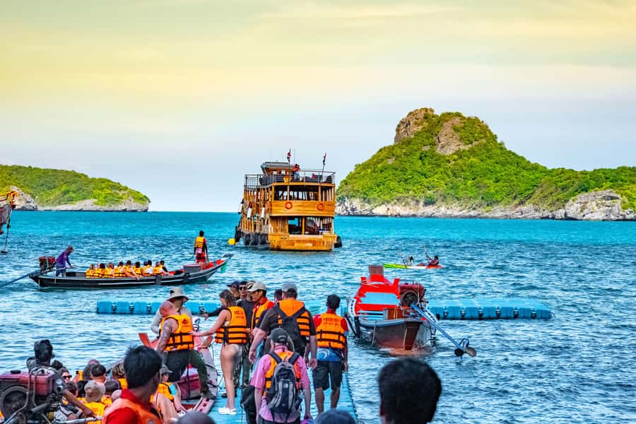 Koh Samui: Mu Ko Ang Thong Park Cruise with Kayaking Option - Ko Mae Ko for snorkeling: where conditions can change everything