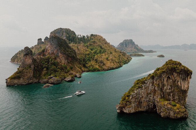 Krabi: 4 Island Luxury Yacht with Snorkelling & Clear Kayaking - White-sand swim time: where you’ll relax and cool off