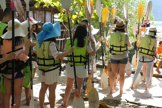 Krabi kayak at Ao Thalane - What the 5-hour day feels like, from Kayak Point to the BBQ