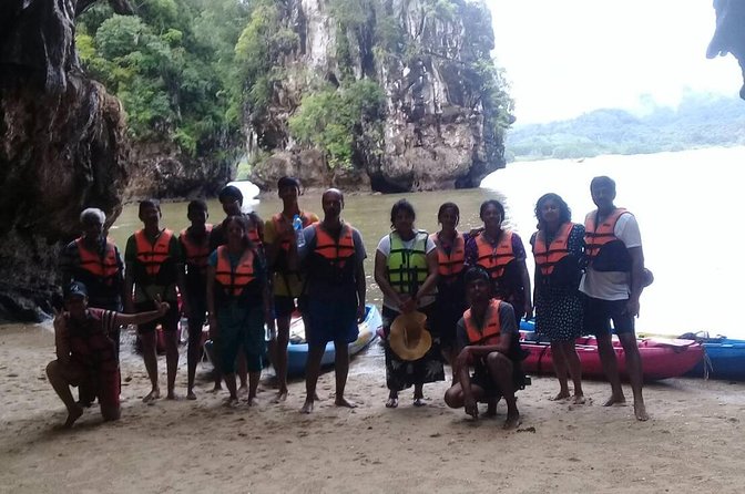 Krabi kayak at Ao Thalane - BBQ dinner after kayaking: what you’re actually eating