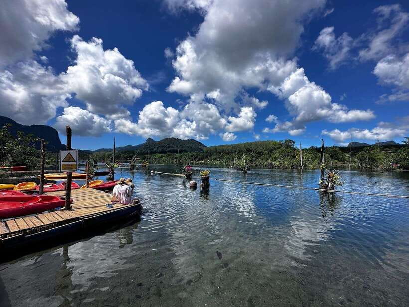 Krabi: Klong Root (Crystal lake) Kayaking tour - Mangroves and spring-water moments: quiet nature with a guide watching out