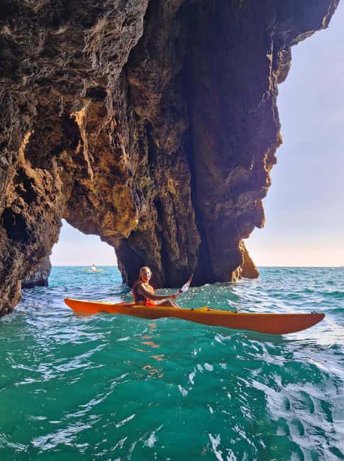 La Spezia: Sunset Kayak & Caves Tour w/ Swimming & Aperitif - Gulf of Poets at golden hour: why kayak beats the usual boat