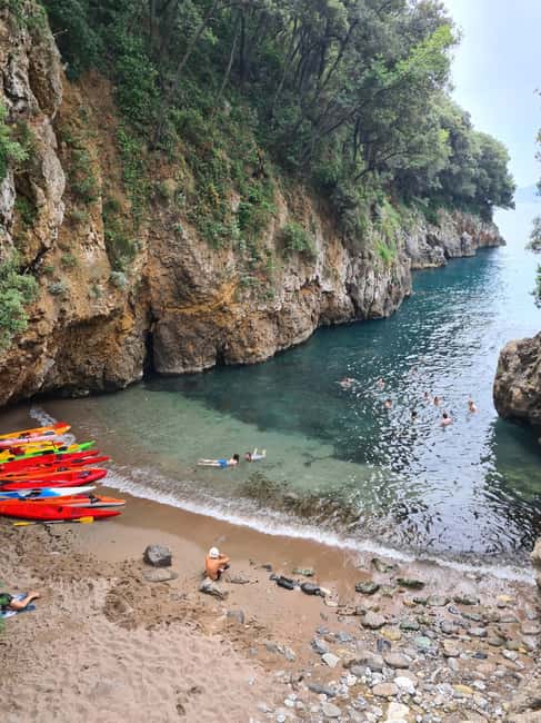 La Spezia: Sunset Kayak & Caves Tour w/ Swimming & Aperitif - Paddling out from Lerici and San Terenzo: the scenic starter stretch