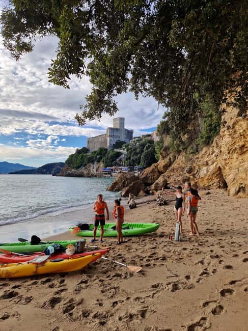La Spezia: Sunset Kayak & Caves Tour w/ Swimming & Aperitif - Aperitivo on the beach: focaccia, snacks, and the sunset payoff