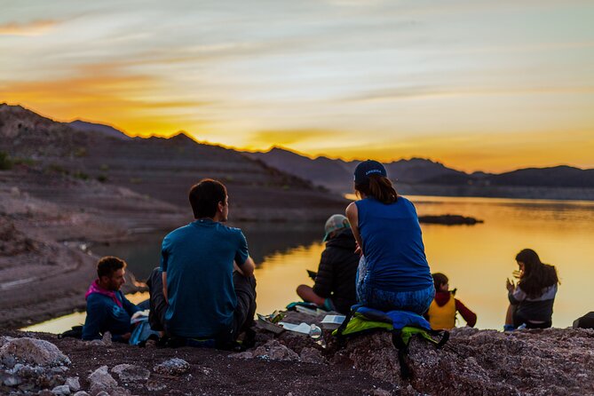 Lake Mead Sunset Kayak Tour with Dinner, Swim & Campfire - Weather rules: the one factor you can’t outsmart