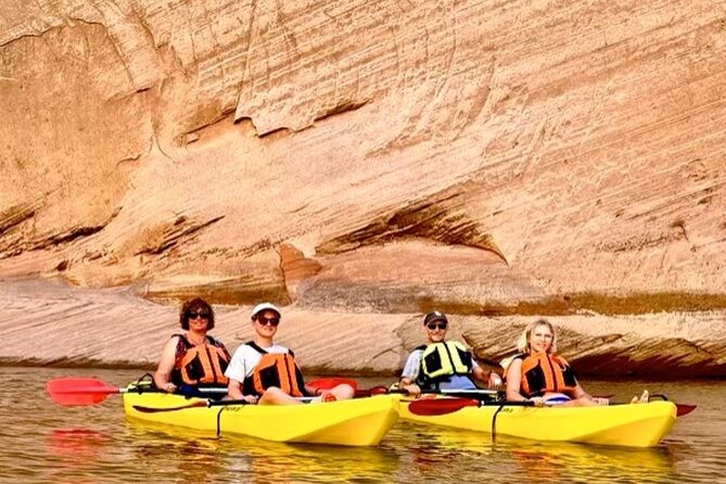 Lake Powell Kayak and Water Antelope Canyon Hike Guided Tour - Stop 1: Lake Powell kayaking for 90 minutes