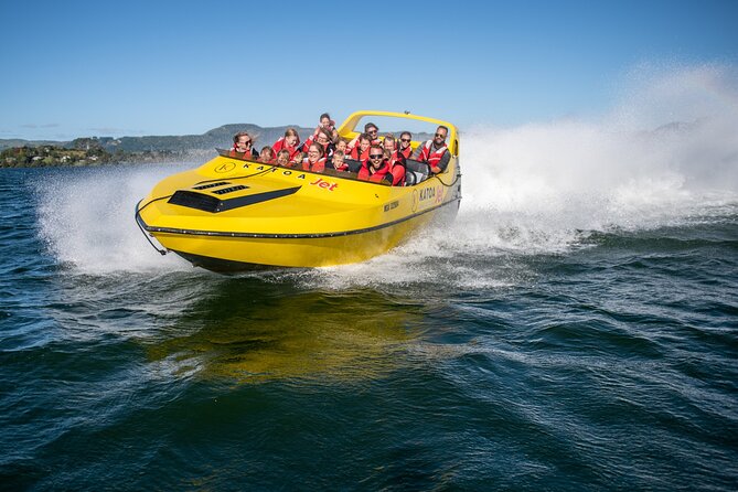 Lake Rotoiti Guided Hot Pools Kayak Trip - Weather, flexibility, and small tips that save you time