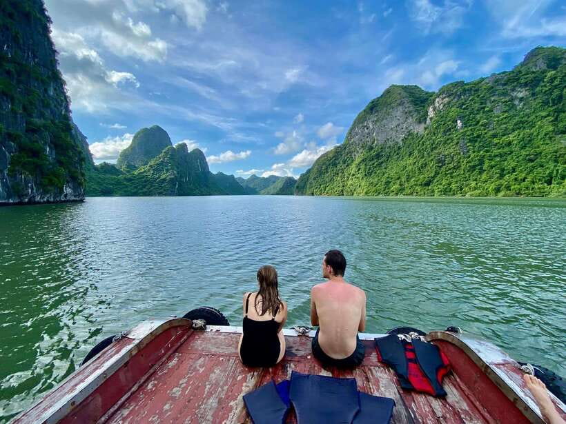 Lan Ha Bay: Bioluminescent Plankton Kayak Tour from Beo Pier - Gear, Clothing, and the Rules That Keep It Smooth