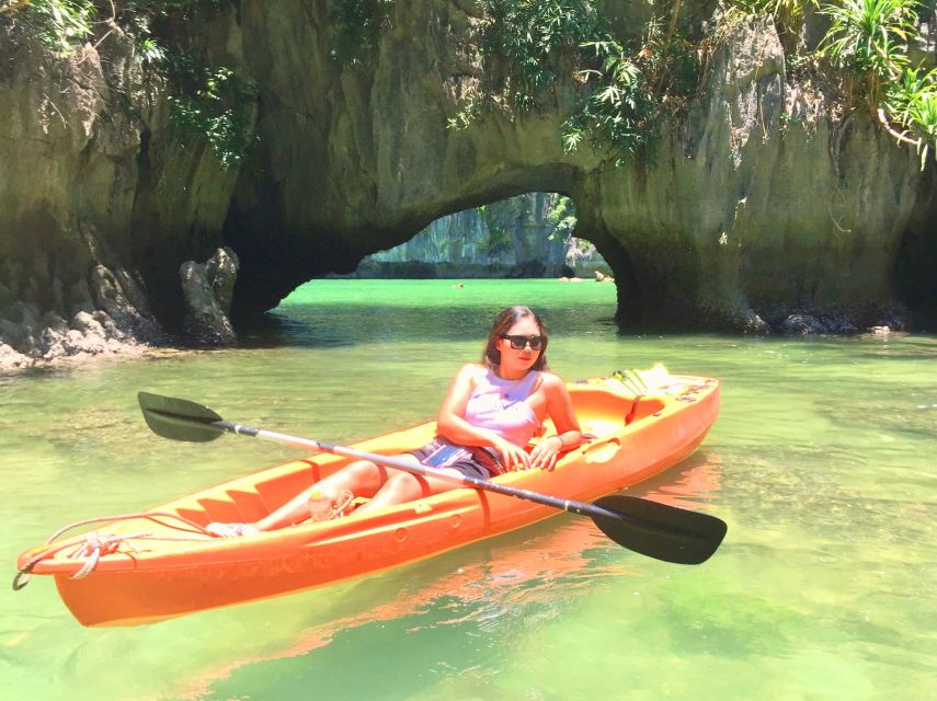 Lan Ha bay cruise and kayak (small group guaranteed) - Lunch at Ong Cam islet, plus deck time to recharge