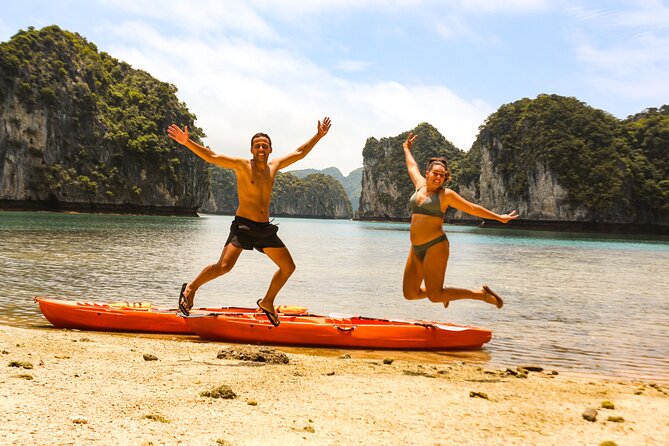 Lan Ha - Ha Long bay with local experts (small group guaranteed) - The day’s flow: a later start that helps your sanity
