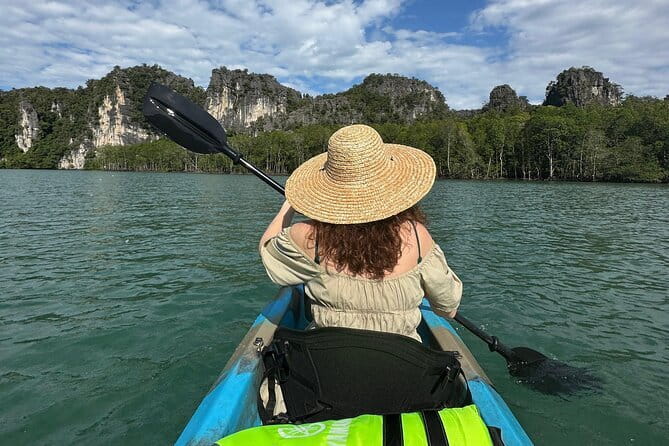 Langkawi Mangrove Kayak Tour by Sham - The Kayak Paddle Through Kilim: Wildlife Spotting Done at Human Speed