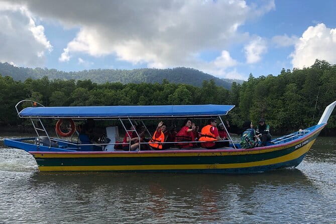 Langkawi Mangrove Kayak Tour by Sham - Lunch, Water, and the Eco Angle: Value Beyond the Kayak