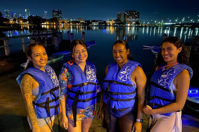 LED Glow in the Dark Clear Kayak or Paddleboard in Paradise - The actual paddling: what the LED glow lets you see