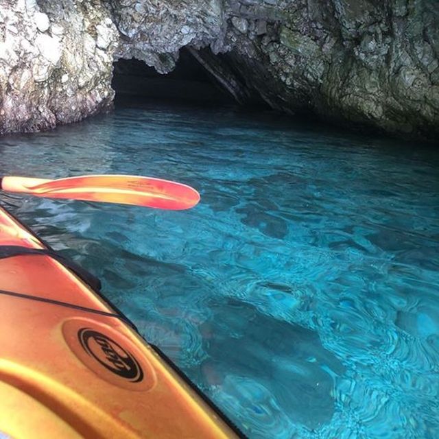 Lefkada: Hidden Blue Cave Kayak Trip with Lunch & Fruits - Guides, pacing, and safety (the human difference)