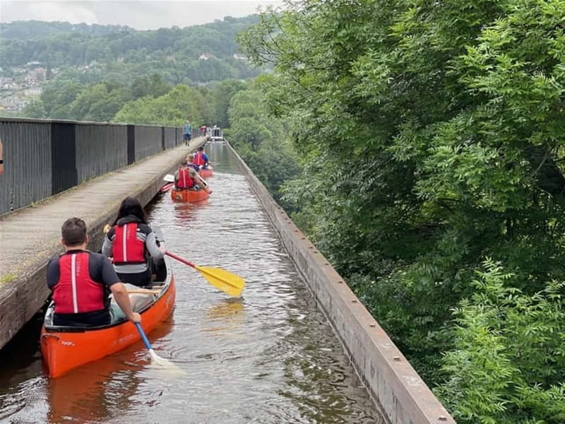 Llangollen: Aqueduct Canoe Tour Adventure - Why the Pontcysyllte Aqueduct canoe tour feels different