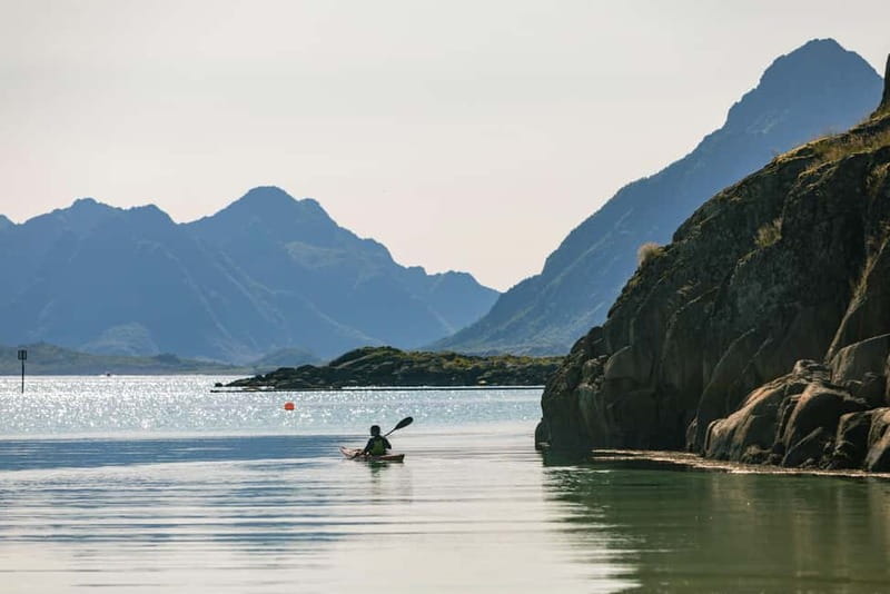 Lofoten: Guided Kayak Experience - Lofoten paddling: why Svolvær feels made for sea kayaking